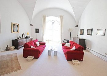 Camera - Three-room apartment piazza mercato del fieno, Bergamo - photo 15