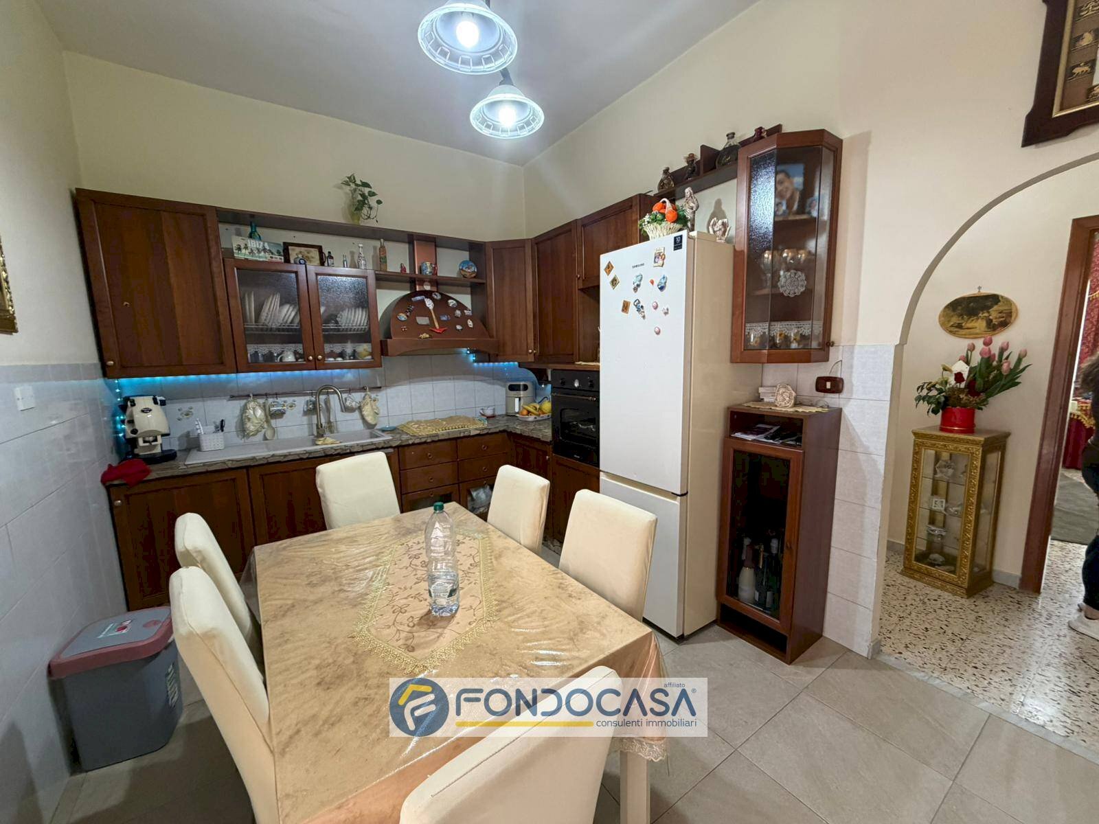 Foto 1 - Quadrilocale via limone
 
1, Sant'Arpino - foto 1