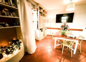 Foto 2 - Appartamento via amerigo vespucci
 
36, Montevarchi - foto 1