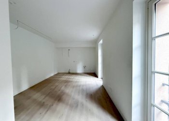 Salone - Trilocale via Pusterla, Brescia - foto 2