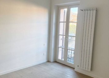 Camera da letto - Trilocale via Pusterla, Brescia - foto 21