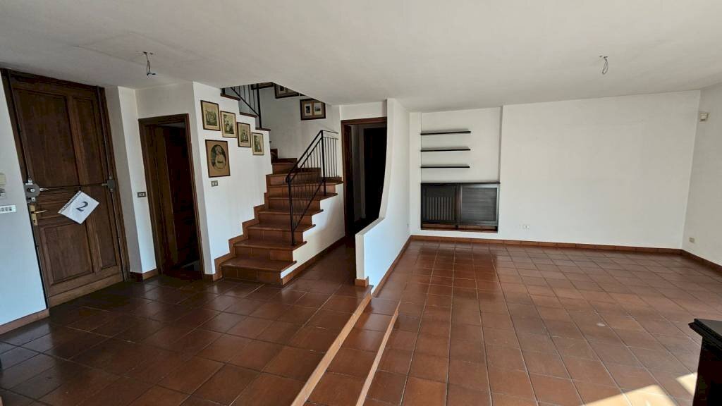 Soggiorno - Villa a Schiera via Traforo, 12, Pino Torinese - foto 3