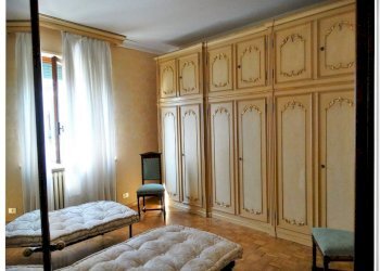 Camera da letto - Trilocale corso 4 Novembre, 6, Saluzzo - foto 10