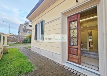 Foto 3 - Casa indipendente Via Aurelia torre del lago
 
258, Viareggio - foto 3