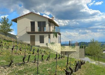 Facciata - Villa Località Ornati, Monforte d'Alba - foto 2
