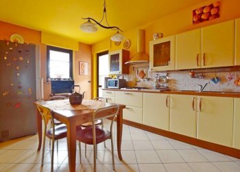 Appartamento via Giovan Battista Quadrone, 26, Mondovì - foto 12