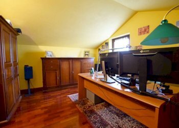 Appartamento via Giovan Battista Quadrone, 26, Mondovì - foto 27