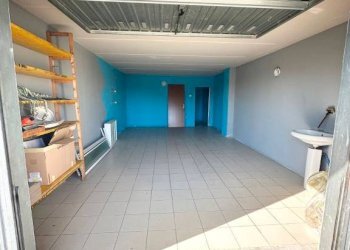 Box auto - Trilocale via Leonardo da Vinci, Pombia - foto 36