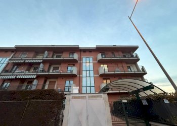 Facciata - Trilocale via Rubatto, 10/2, Carmagnola - foto 23