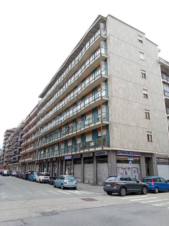 Facciata - Box via Garessio, 6, Torino (zona Nizza Millefonti) - foto 2