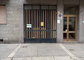 Facciata - Box via Garessio, 6, Torino (zona Nizza Millefonti) - foto 1