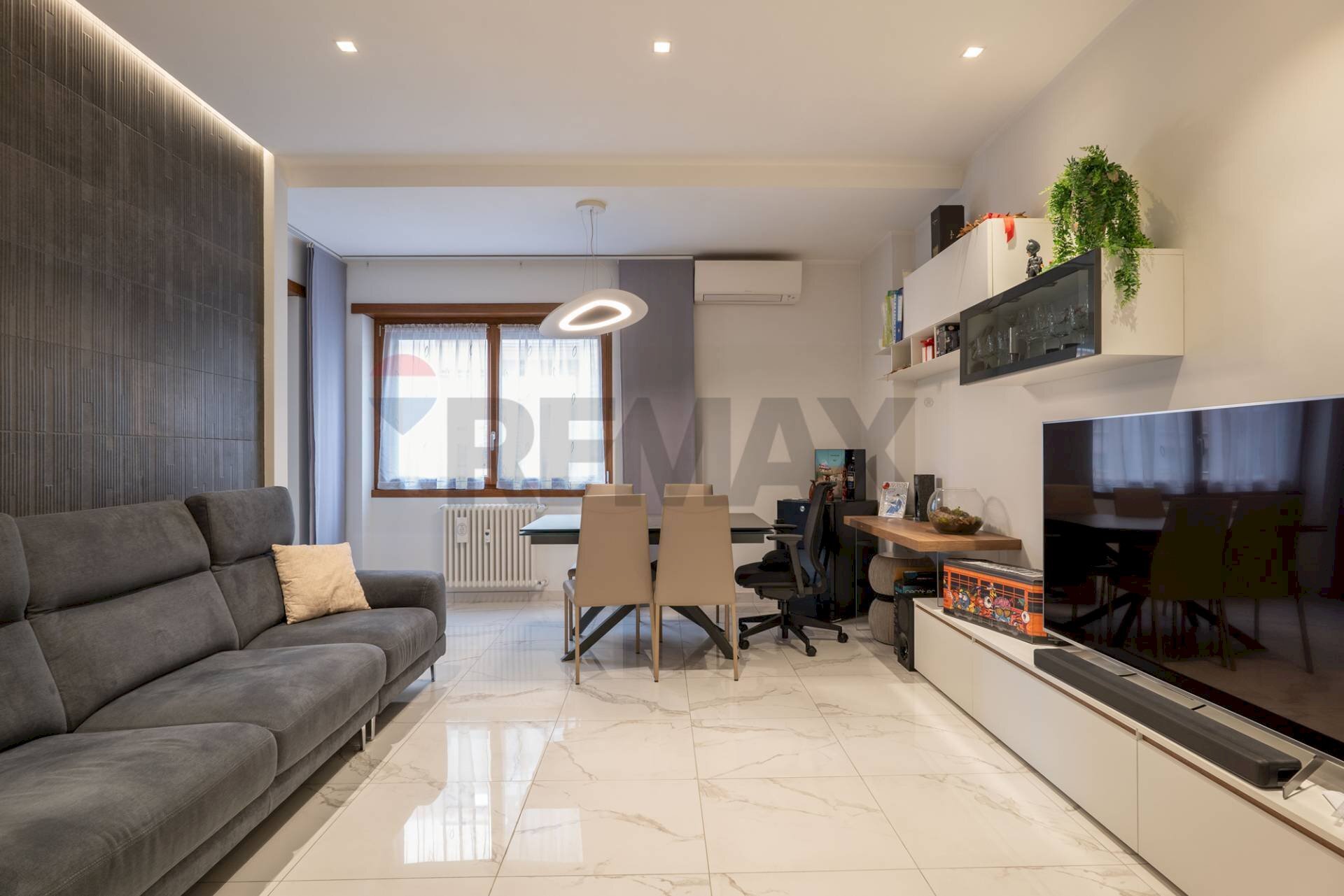 Sala da pranzo - Bilocale Via Filippo Serafini
 
5, Roma - foto 2