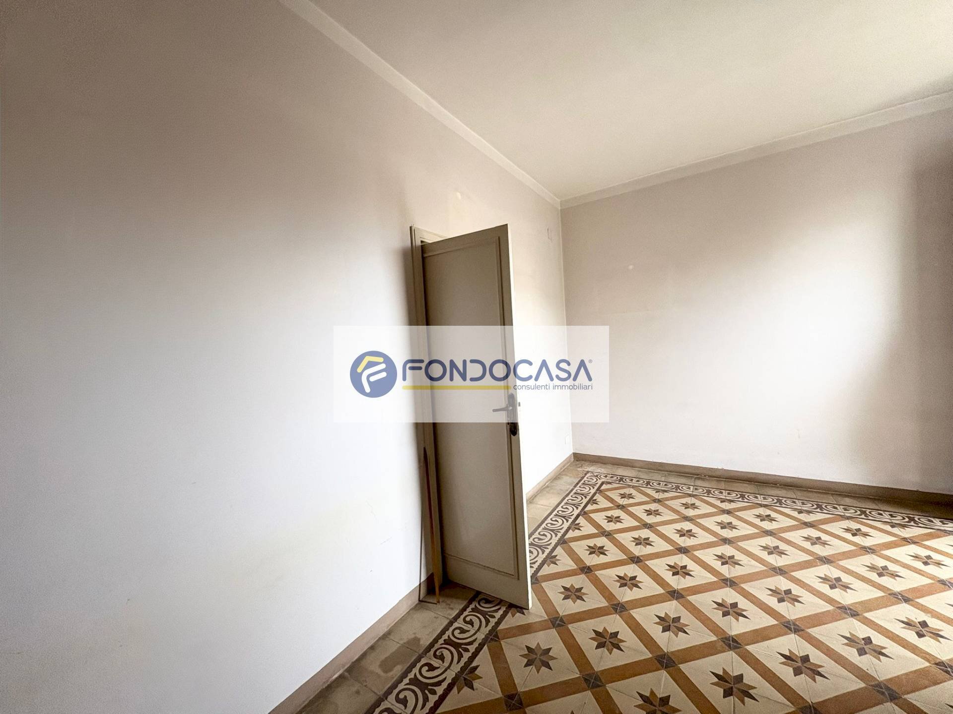 Foto 3 - Quadrilocale Via Nicola Ferramosca
 
31, Maglie - foto 3