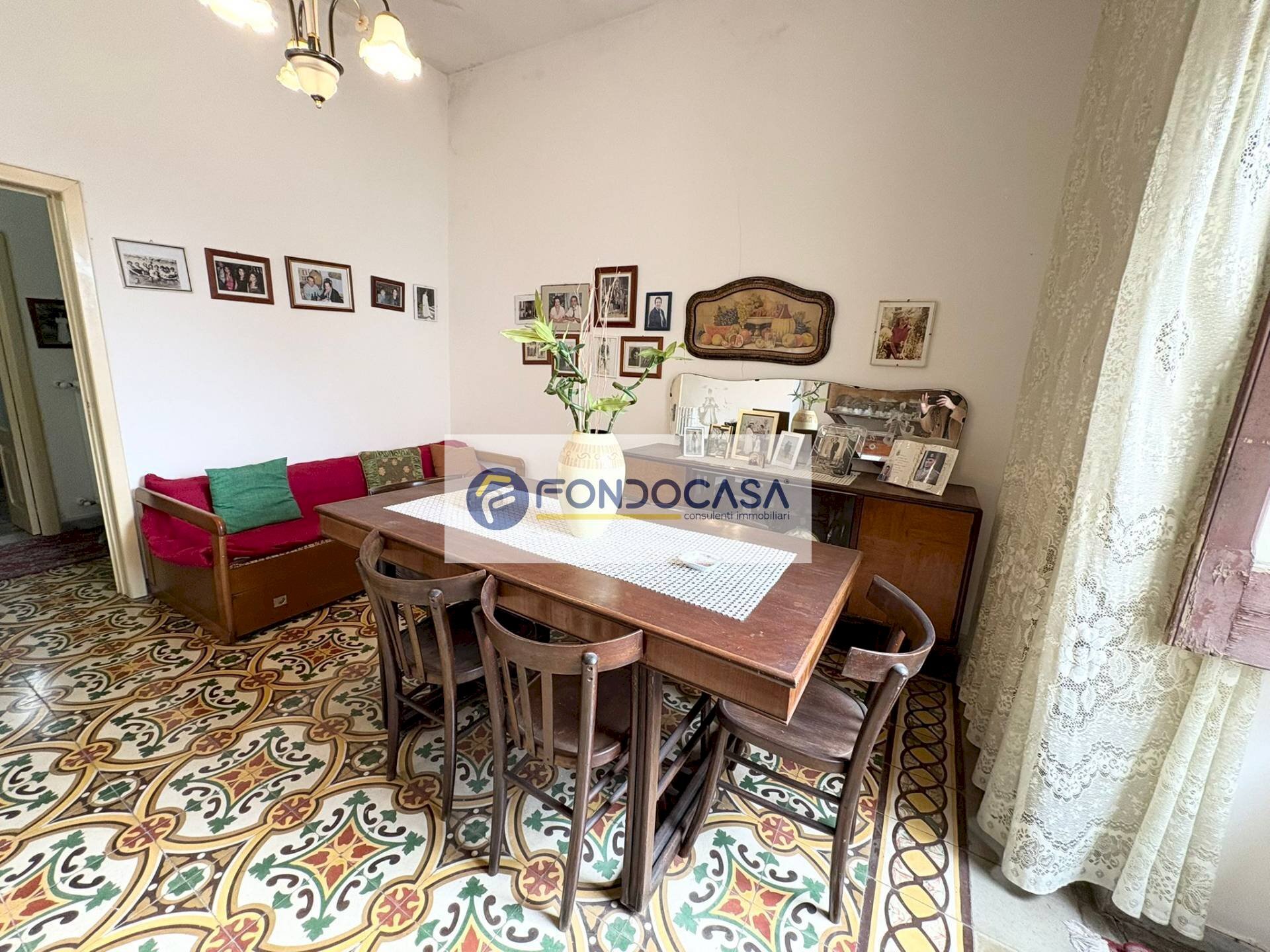 Foto 1 - Casa indipendente Via Duca Ghezzi
 
23, Carpignano Salentino - foto 1