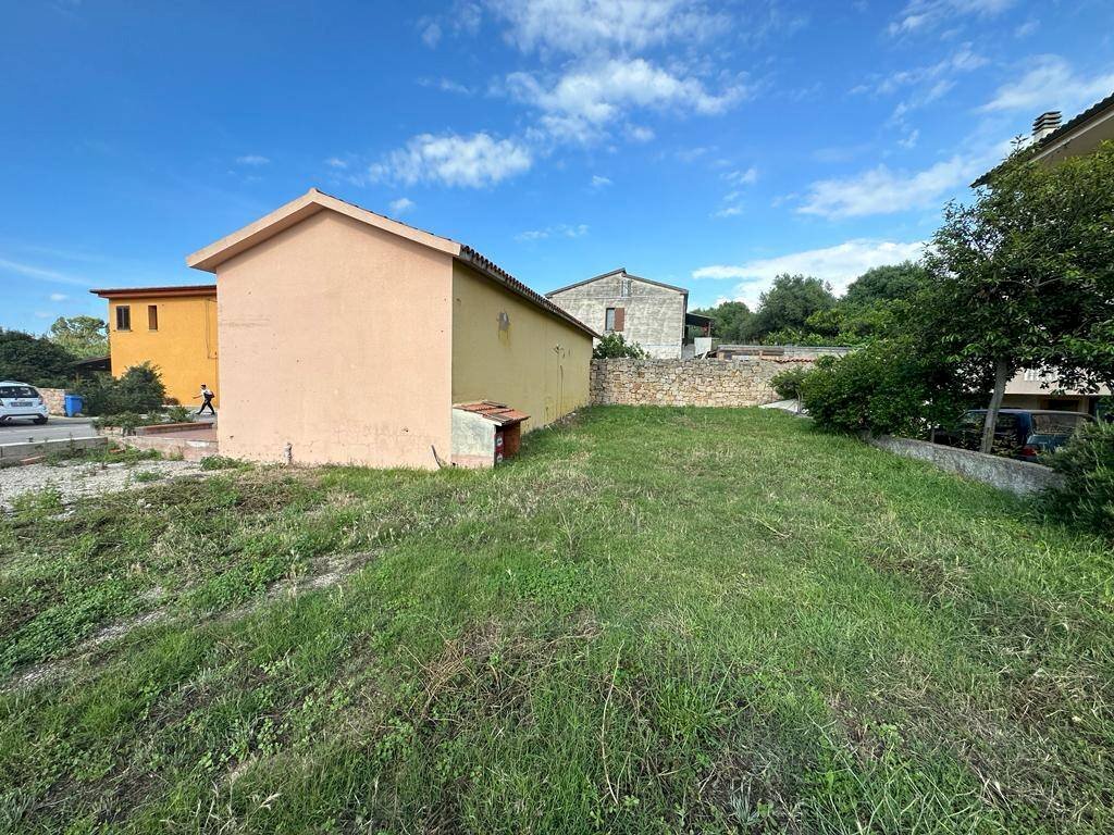 Foto 1 - Locale Commerciale viale Sardegna, Santa Maria Coghinas - foto 1