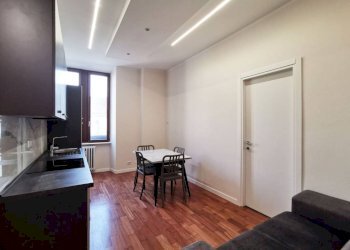 Cucina - Bilocale via Alba, 1, Torino (zona Lingotto) - foto 3