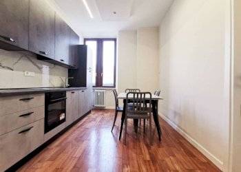 Cucina - Bilocale via Alba, 1, Torino (zona Lingotto) - foto 12