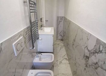 Bagno - Bilocale via Alba, 1, Torino (zona Lingotto) - foto 17