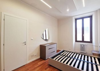 Camera da letto - Bilocale via Alba, 1, Torino (zona Lingotto) - foto 25