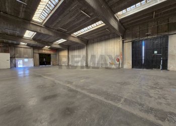 Parcheggio - Capannone Via delle Arance
 
1, Pomezia - foto 18