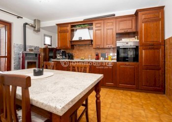 Cucina - Appartamento via Piave, 20/3, Cocconato - foto 3