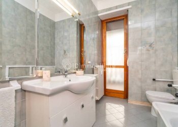Bagno - Quadrilocale Lungo Dora Voghera, 98, Torino (zona Vanchiglietta) - foto 16