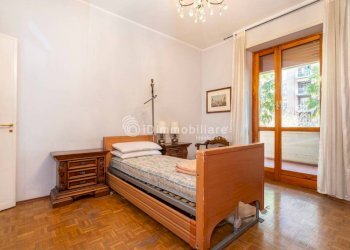 Camera da letto - Quadrilocale Lungo Dora Voghera, 98, Torino (zona Vanchiglietta) - foto 25