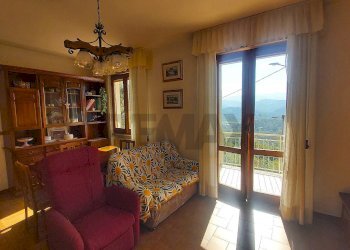 Soggiorno - Casa indipendente Beverino - foto 5