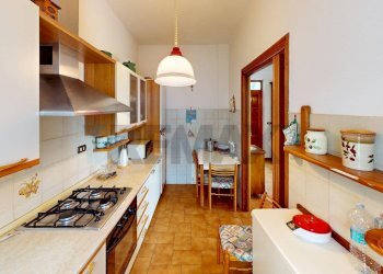 Cucina - Casa indipendente Beverino - foto 16