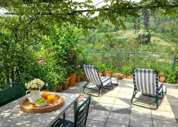 Terrazza - Casa semi indipendente Via Roma
 
77, Carro - foto 1