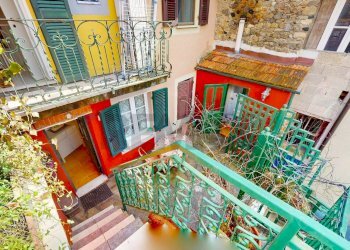 Edificio all\'aperto - Casa semi indipendente Via Roma
 
77, Carro - foto 5