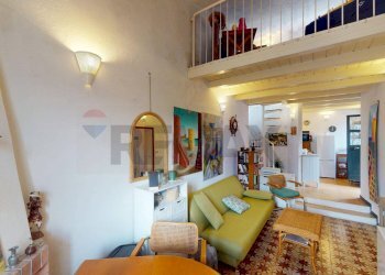 Soggiorno - Casa semi indipendente Via Roma
 
77, Carro - foto 14