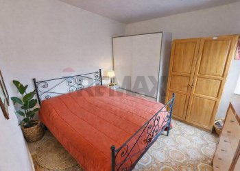 Camera / camera da letto - Casa semi indipendente Via Roma
 
77, Carro - foto 18