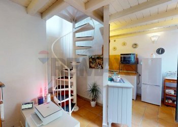 Scale - Casa semi indipendente Via Roma
 
77, Carro - foto 21