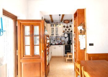Cucina - Casa indipendente Via Ferriere
 
snc, Carrodano - foto 4