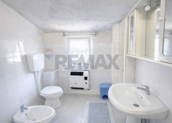 Bagno - Casa indipendente Via Ferriere
 
snc, Carrodano - foto 13