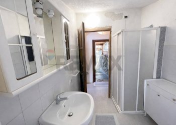 Bagno - Casa indipendente Via Ferriere
 
snc, Carrodano - foto 14