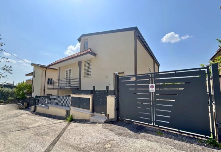 Foto 1 - Appartamento vicolo Oreste Padula
 
5-7, Caserta - foto 1