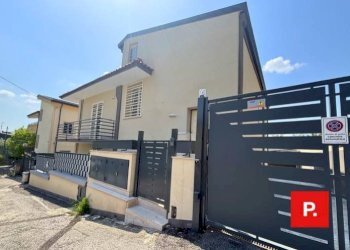 Foto 2 - Appartamento vicolo Oreste Padula
 
5-7, Caserta - foto 2