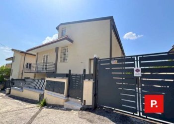 Foto 3 - Appartamento vicolo Oreste Padula
 
5-7, Caserta - foto 3