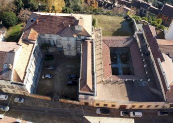 Facciata - Stabile - Palazzo via Amedeo Avogadro di Quaregna, 24, Biella - foto 9