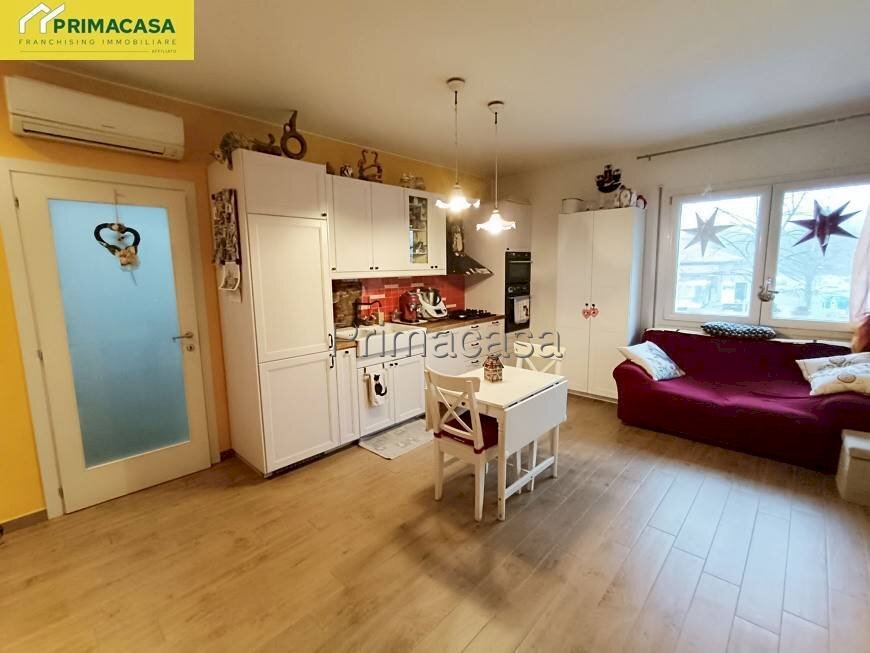 Salone - Quadrilocale via Gian Battista Rossi, 25, Noale - foto 1