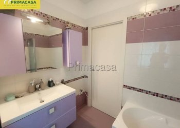 Bagno - Quadrilocale via Gian Battista Rossi, 25, Noale - foto 13