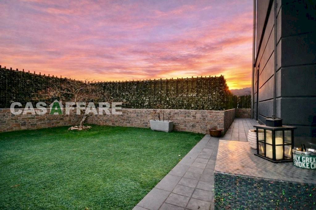 Giardino - Trilocale via Gaetano Donizetti, Torre Boldone - foto 1