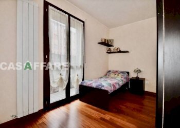 Camera da letto - Trilocale via Gaetano Donizetti, Torre Boldone - foto 16