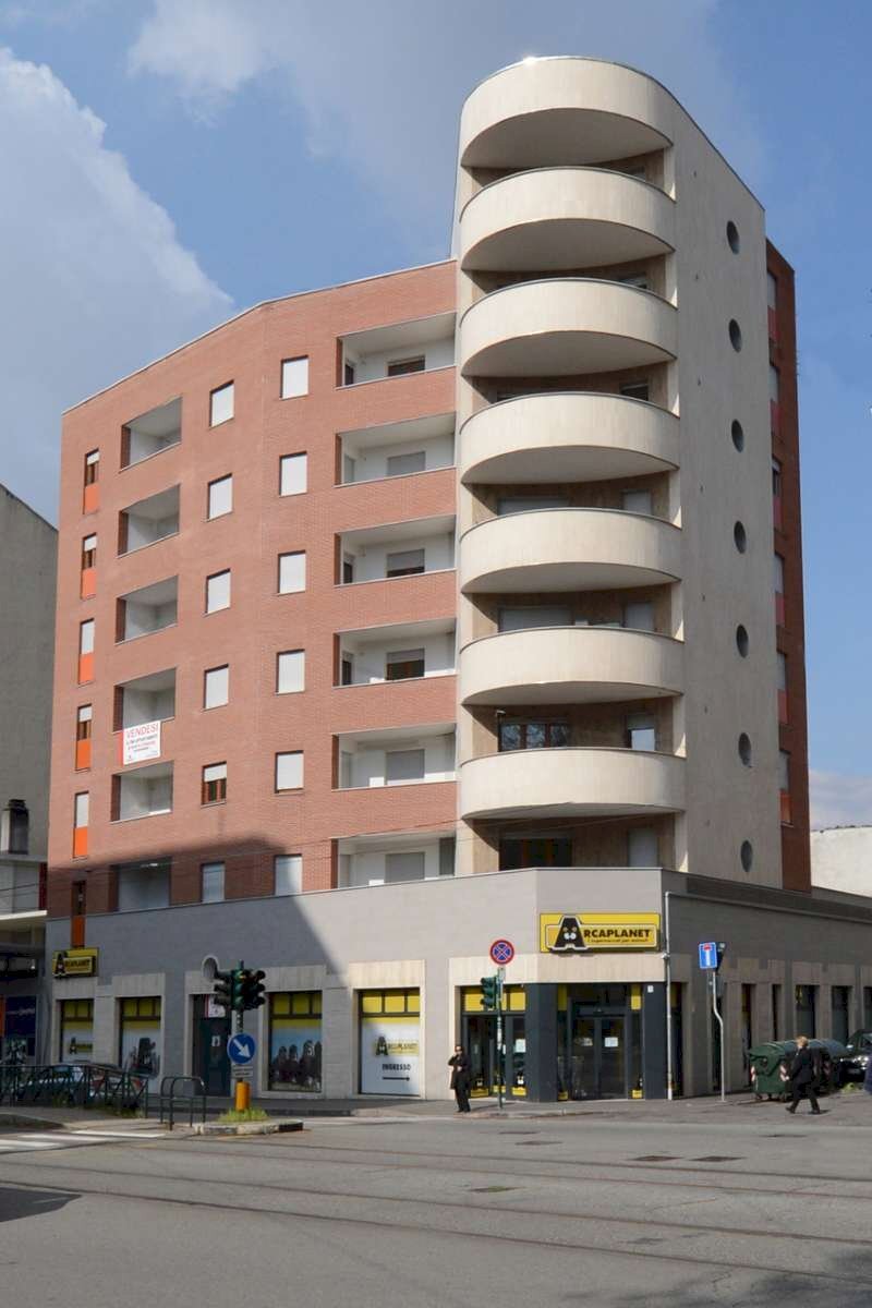 locale commerciale - Locale Commerciale corso GIULIO CESARE, 67, Torino (zona Aurora) - foto 2