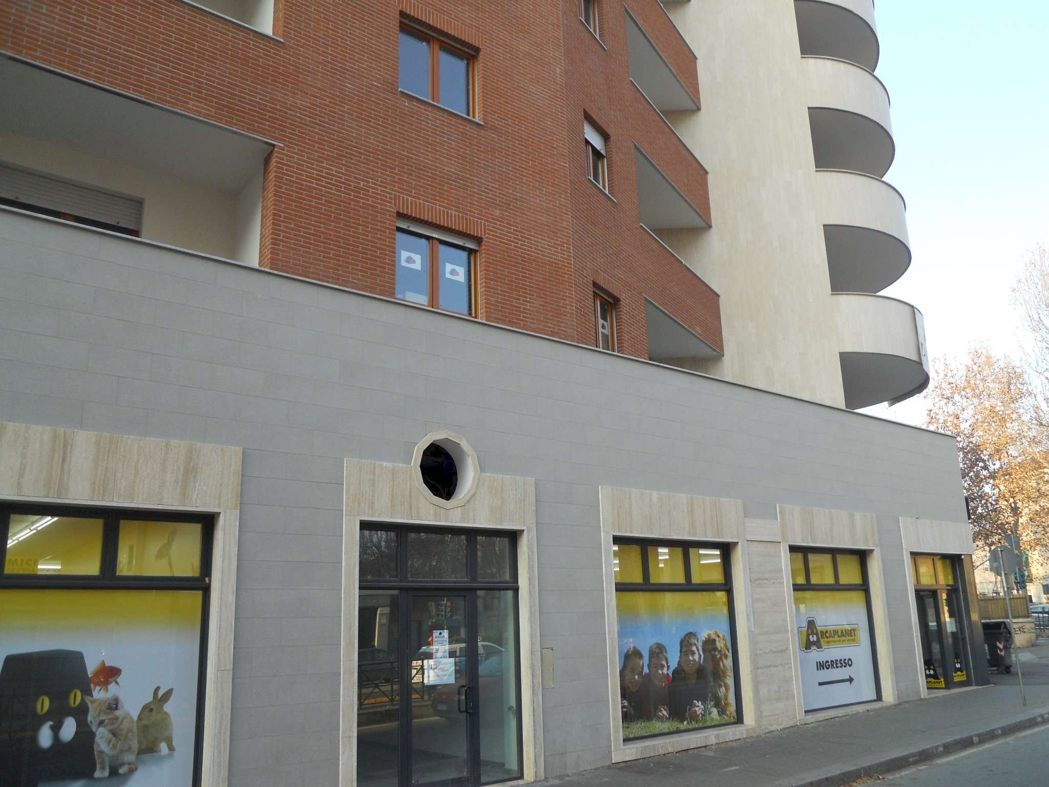 locale commerciale - Locale Commerciale corso GIULIO CESARE, 67, Torino (zona Aurora) - foto 3