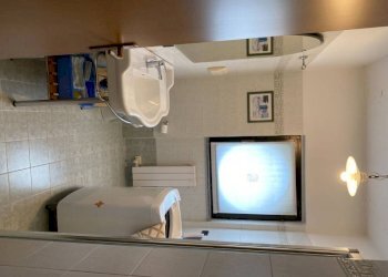 Bagno - Trilocale via Giacomo Leopardi, 33/a, Erba - foto 11