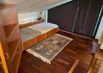 Camera da letto - Three-room apartment via Giacomo Leopardi, 33/a, Erba - photo 15