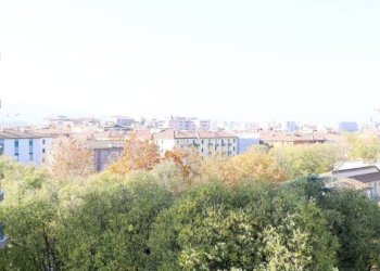 Vista - Quadrilocale via Francesco Baracca, Bologna (zona Saffi) - foto 2